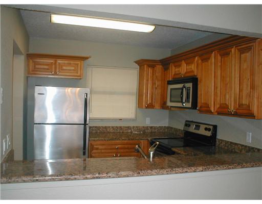 1566 Lake Crystal Drive F