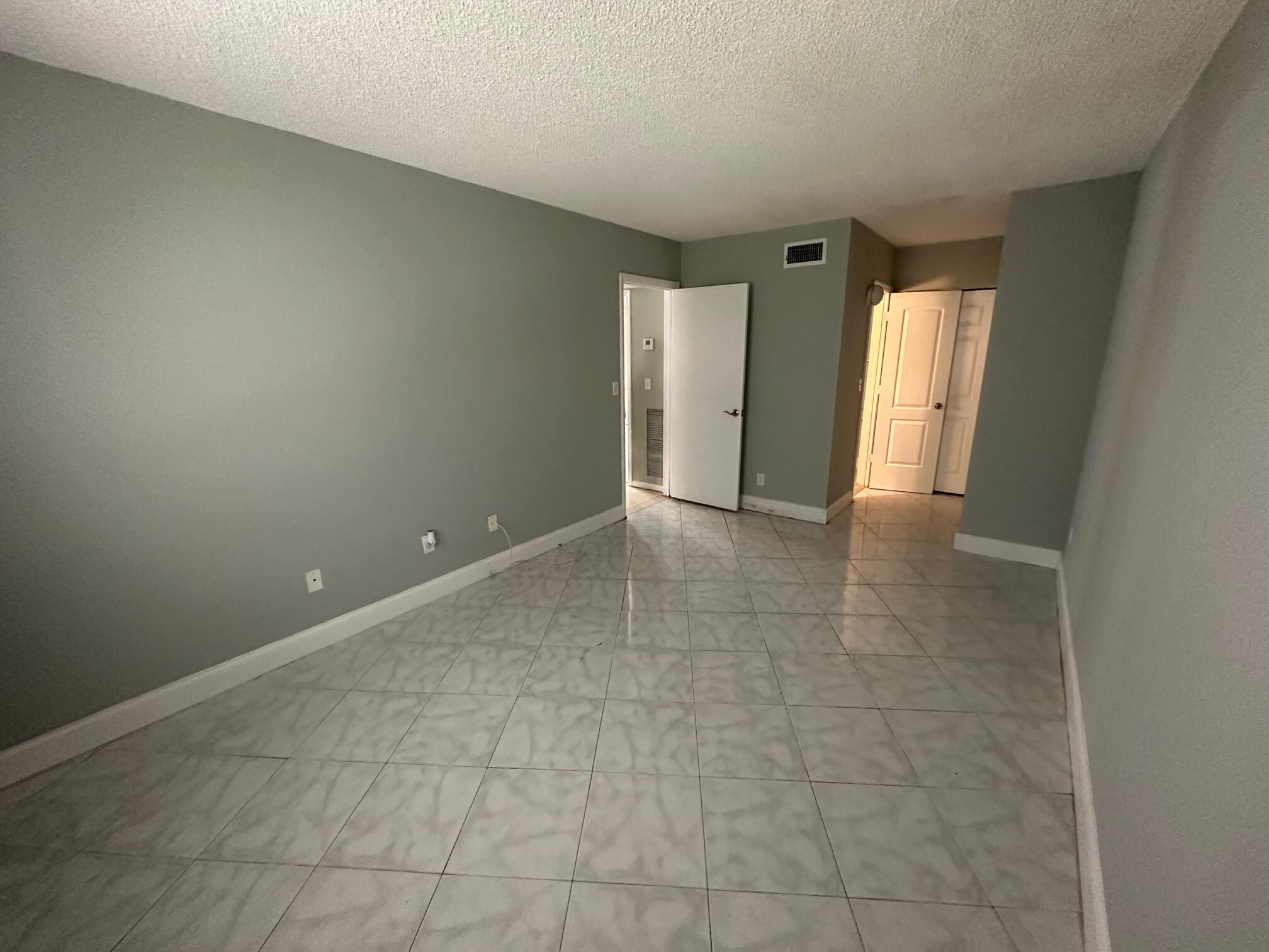 6031 10th Avenue N 118