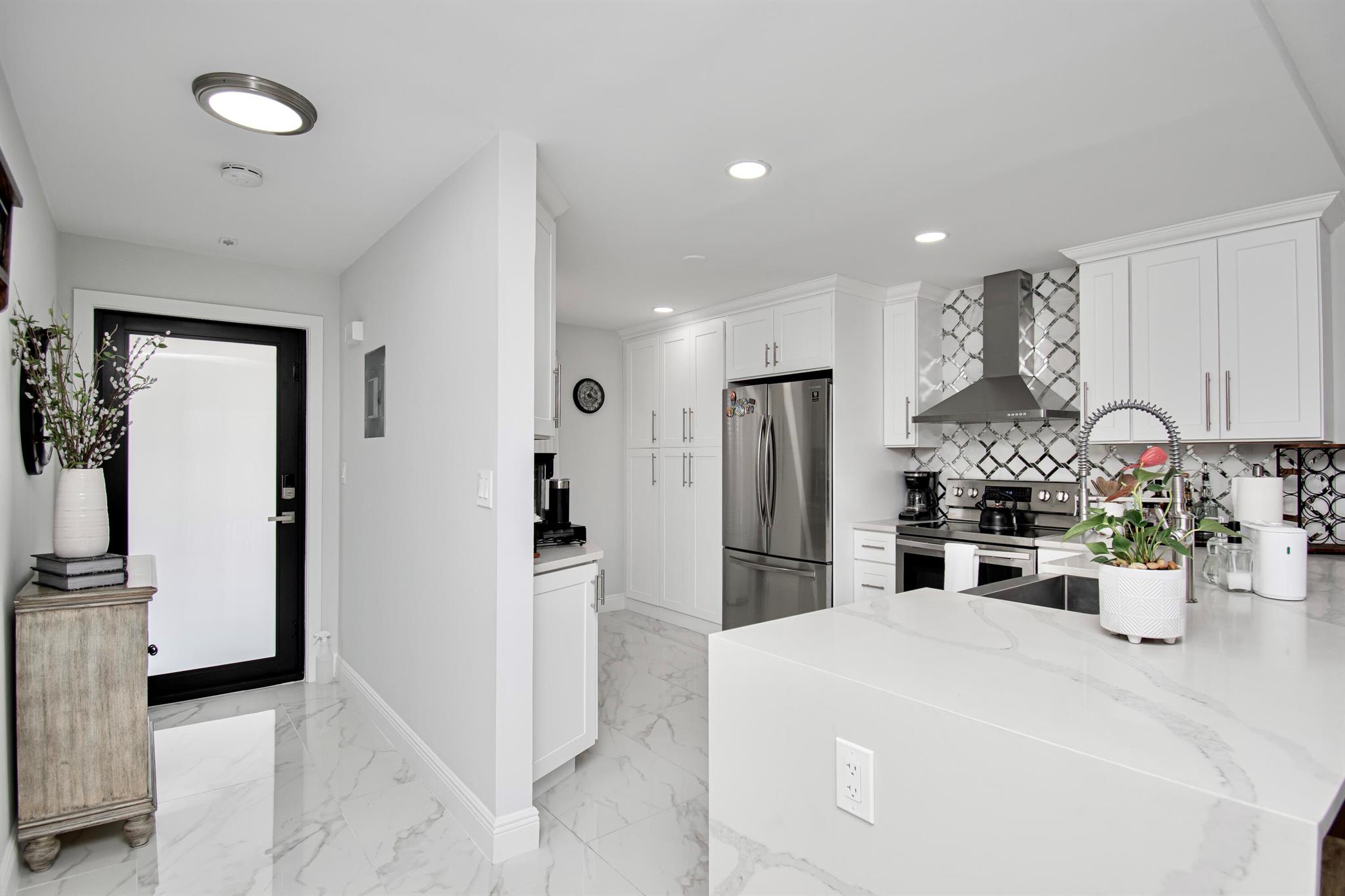 1629 Riverview Road 420