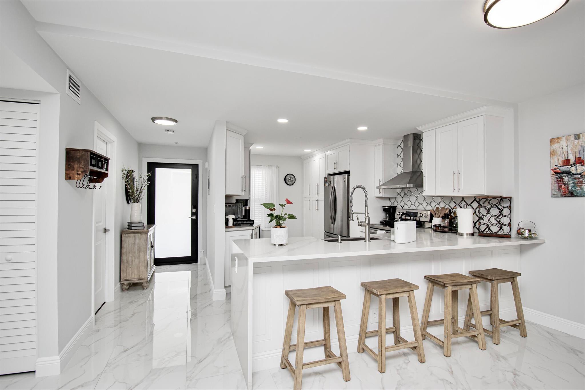 1629 Riverview Road 420