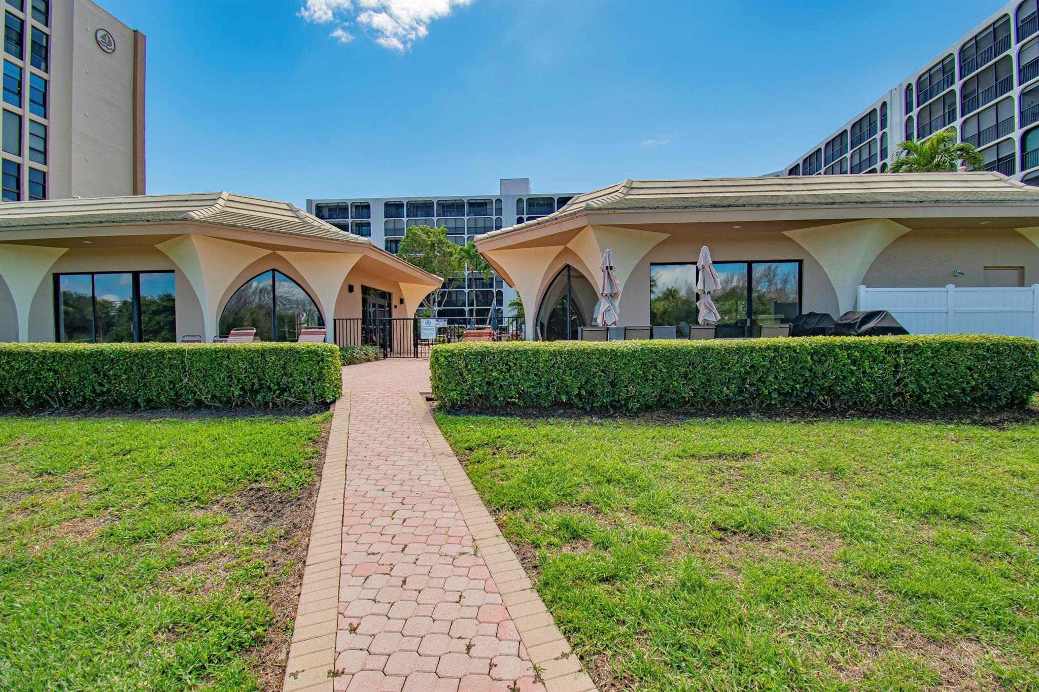 1629 Riverview Road 420