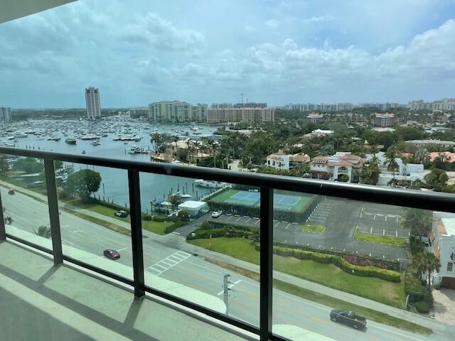 250 S Ocean Boulevard 11b