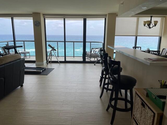 250 S Ocean Boulevard 11b