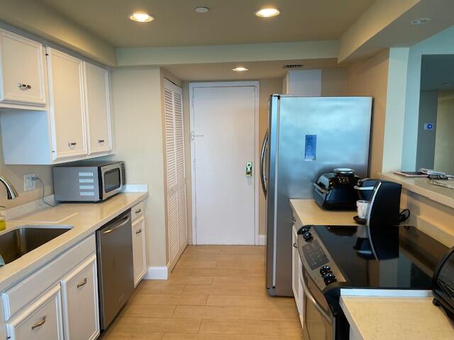 250 S Ocean Boulevard 11b