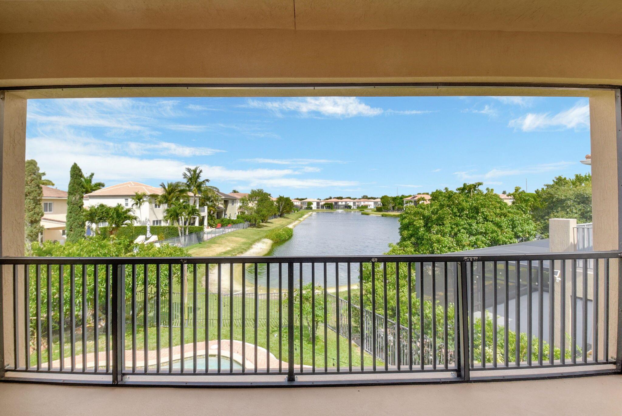 8841 Cobblestone Point Circle