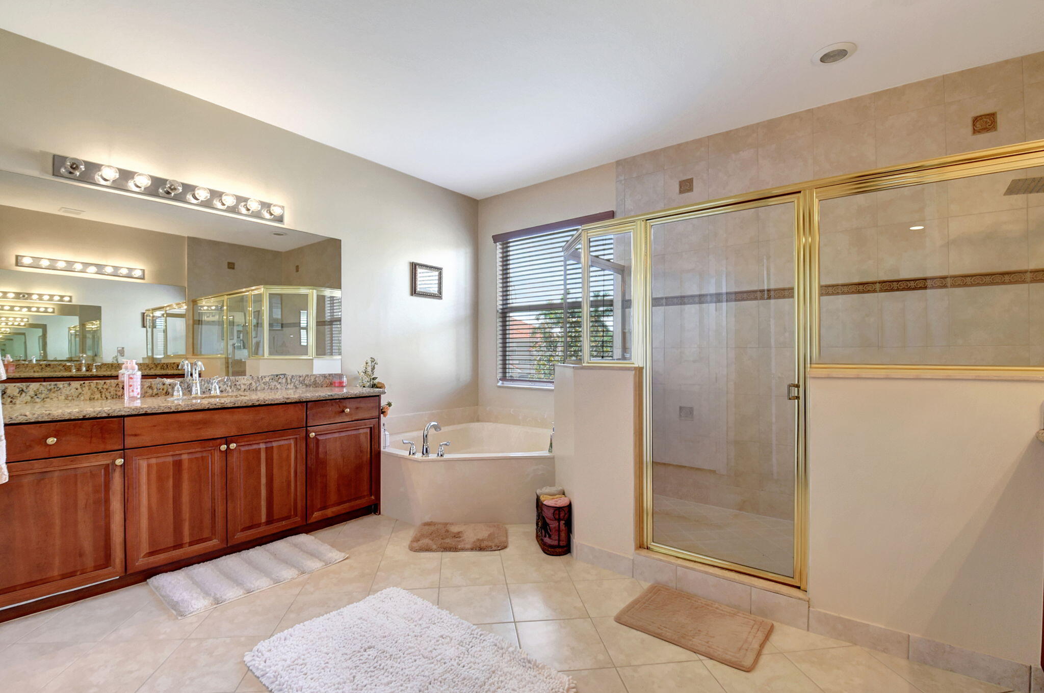 8841 Cobblestone Point Circle