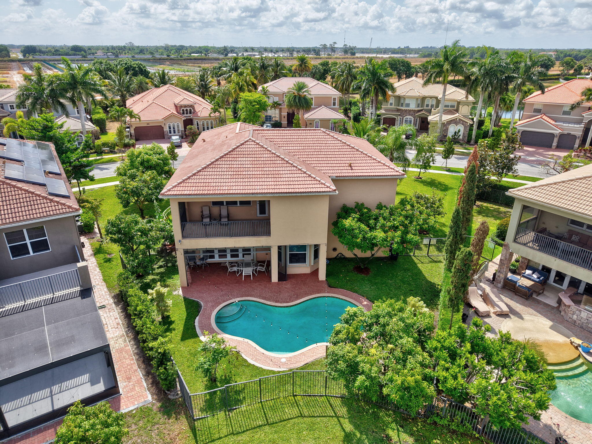 8841 Cobblestone Point Circle