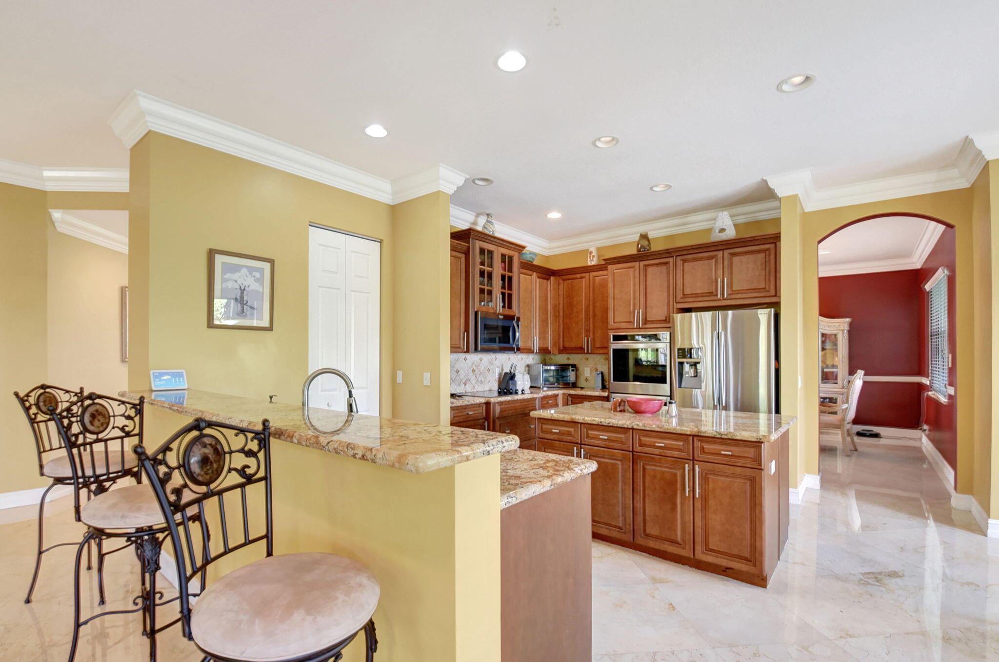 8841 Cobblestone Point Circle