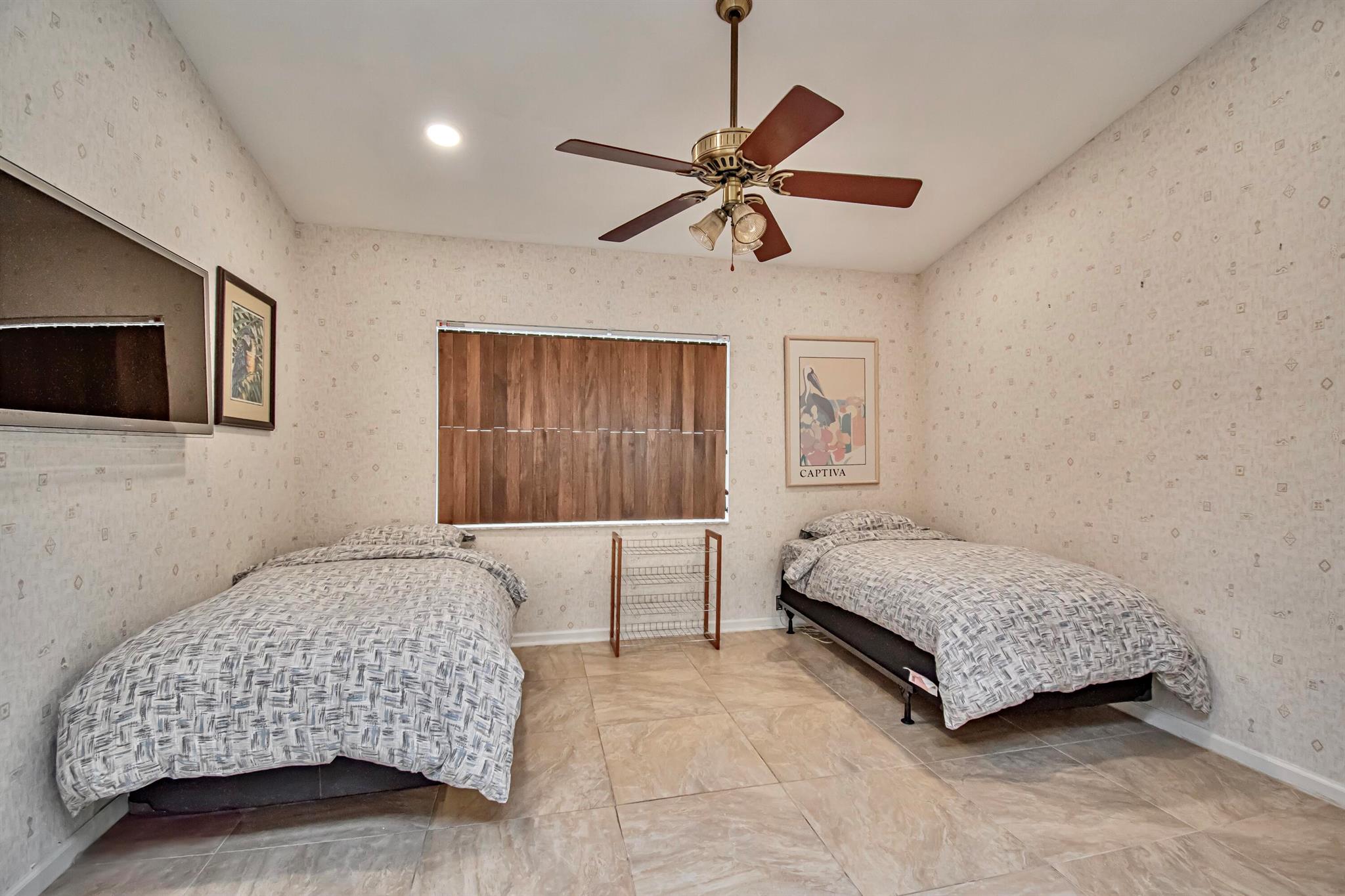 7811 Villa Nova Drive