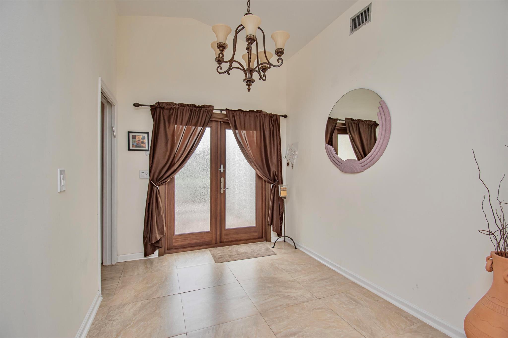 7811 Villa Nova Drive