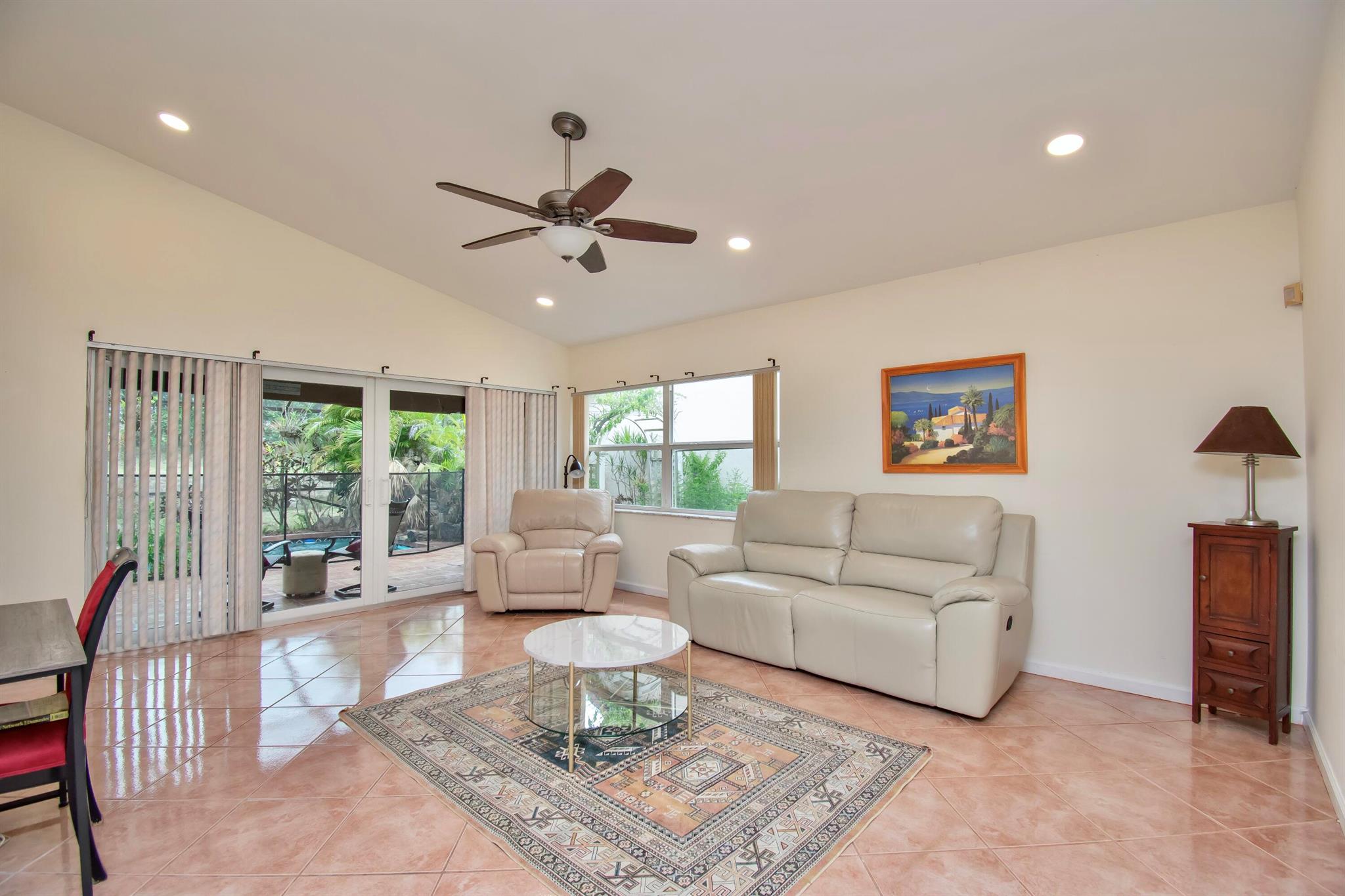 7811 Villa Nova Drive