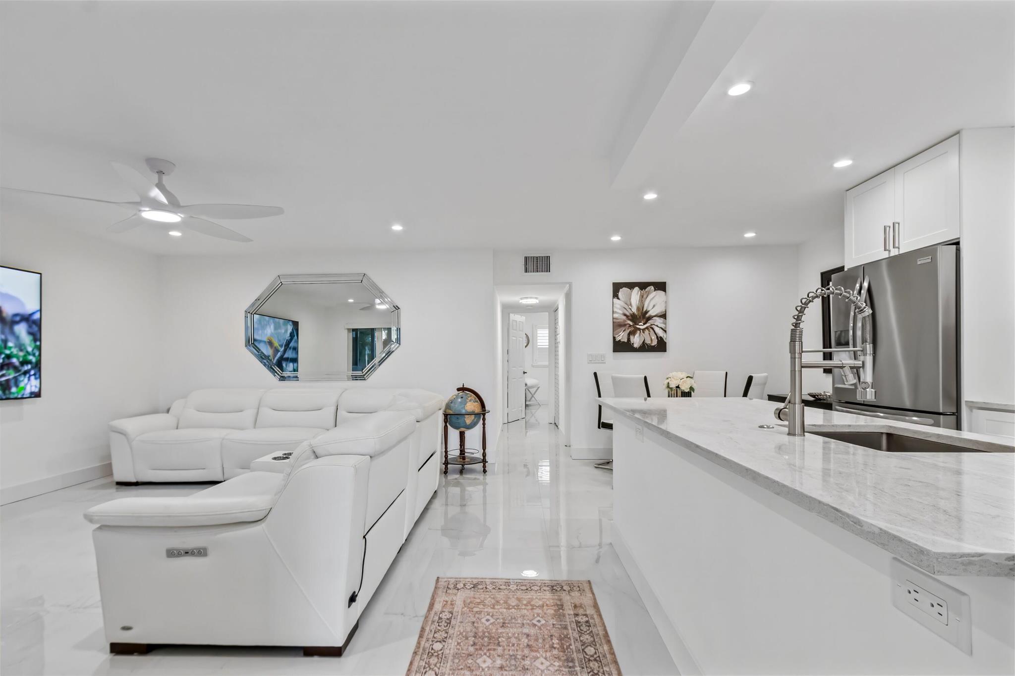 1198 Hillsboro Mile 122