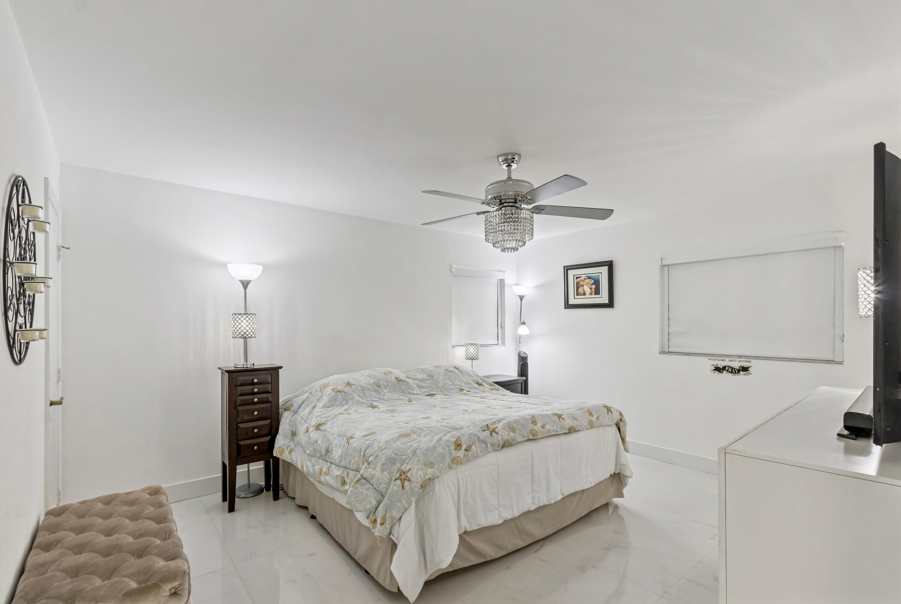 1198 Hillsboro Mile 122