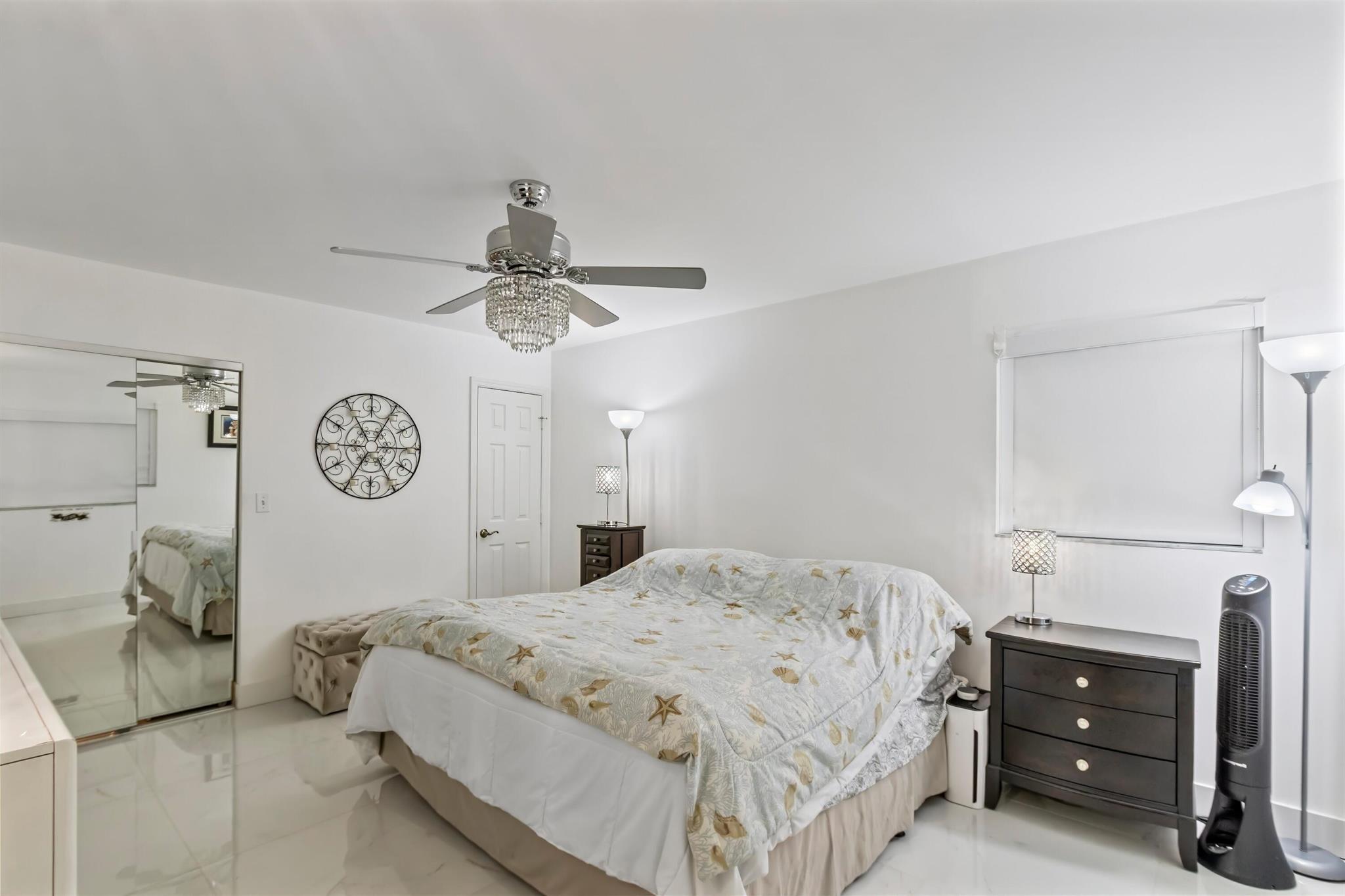 1198 Hillsboro Mile 122