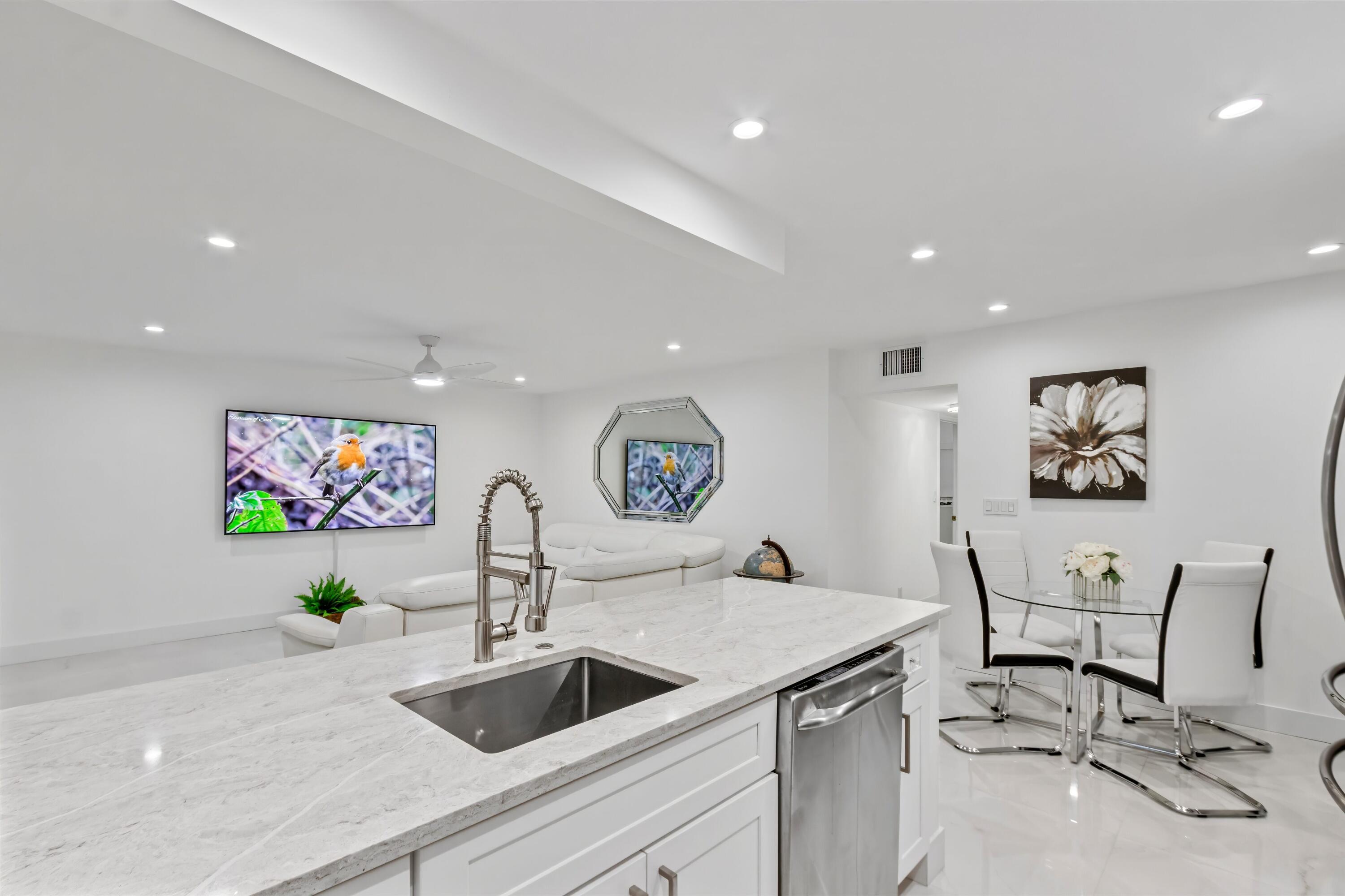 1198 Hillsboro Mile 122