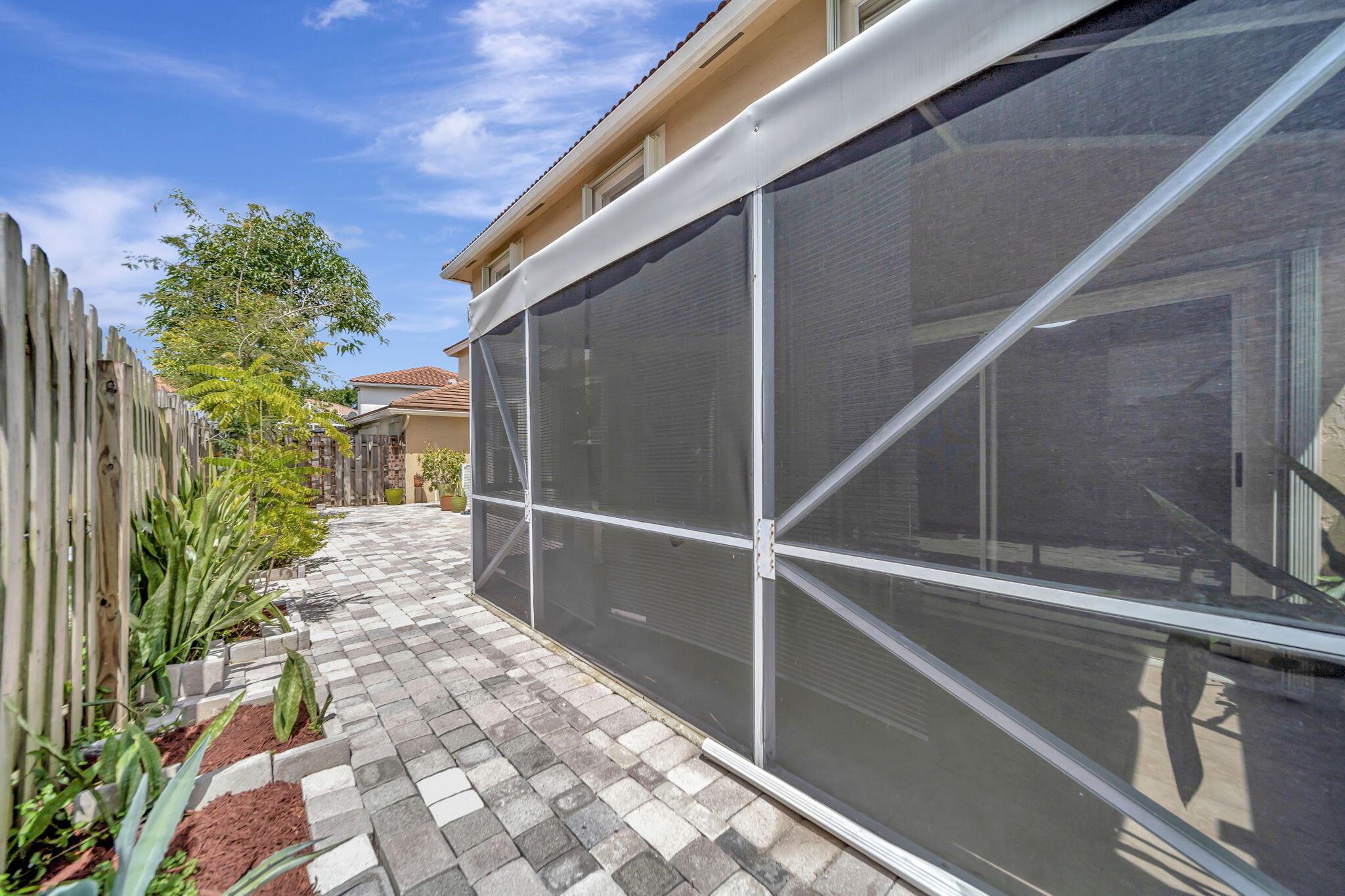 10572 Lake Jasmine Drive