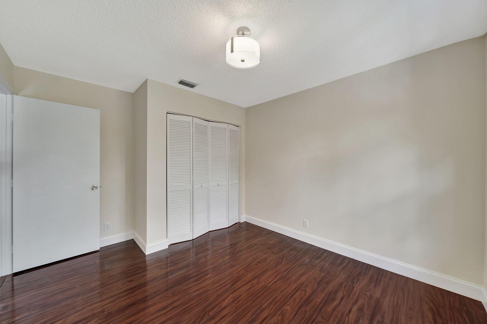 10572 Lake Jasmine Drive