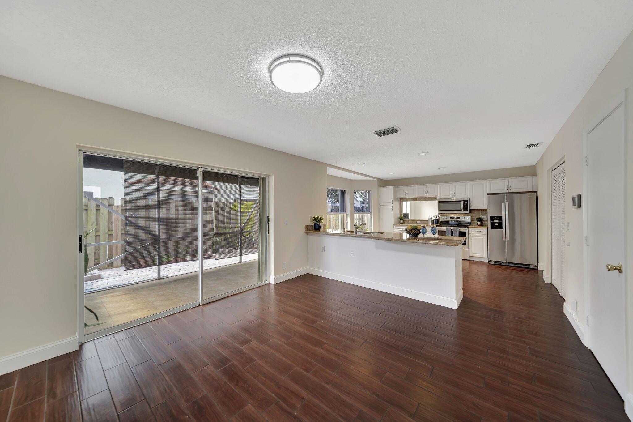 10572 Lake Jasmine Drive