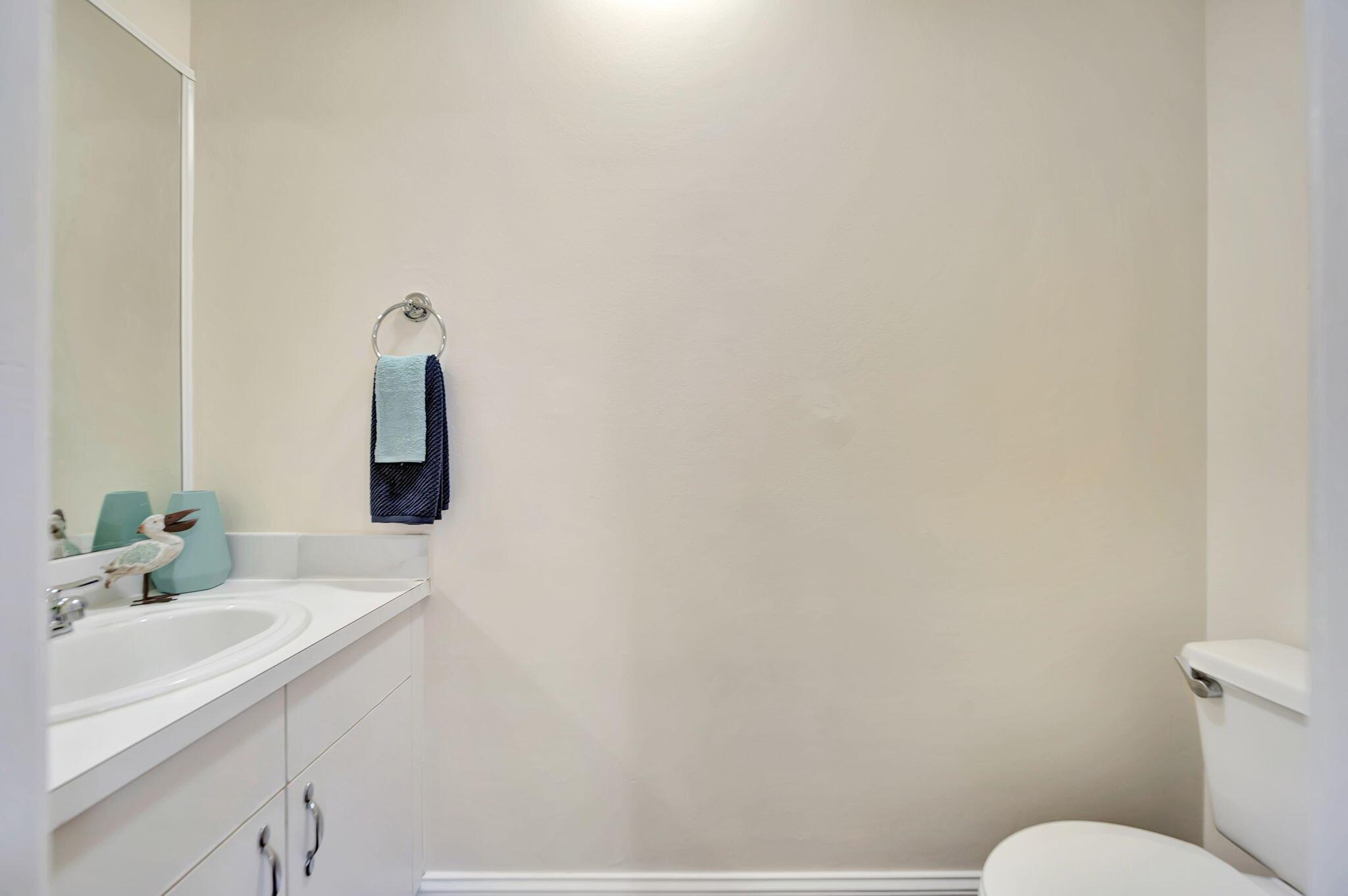 10572 Lake Jasmine Drive