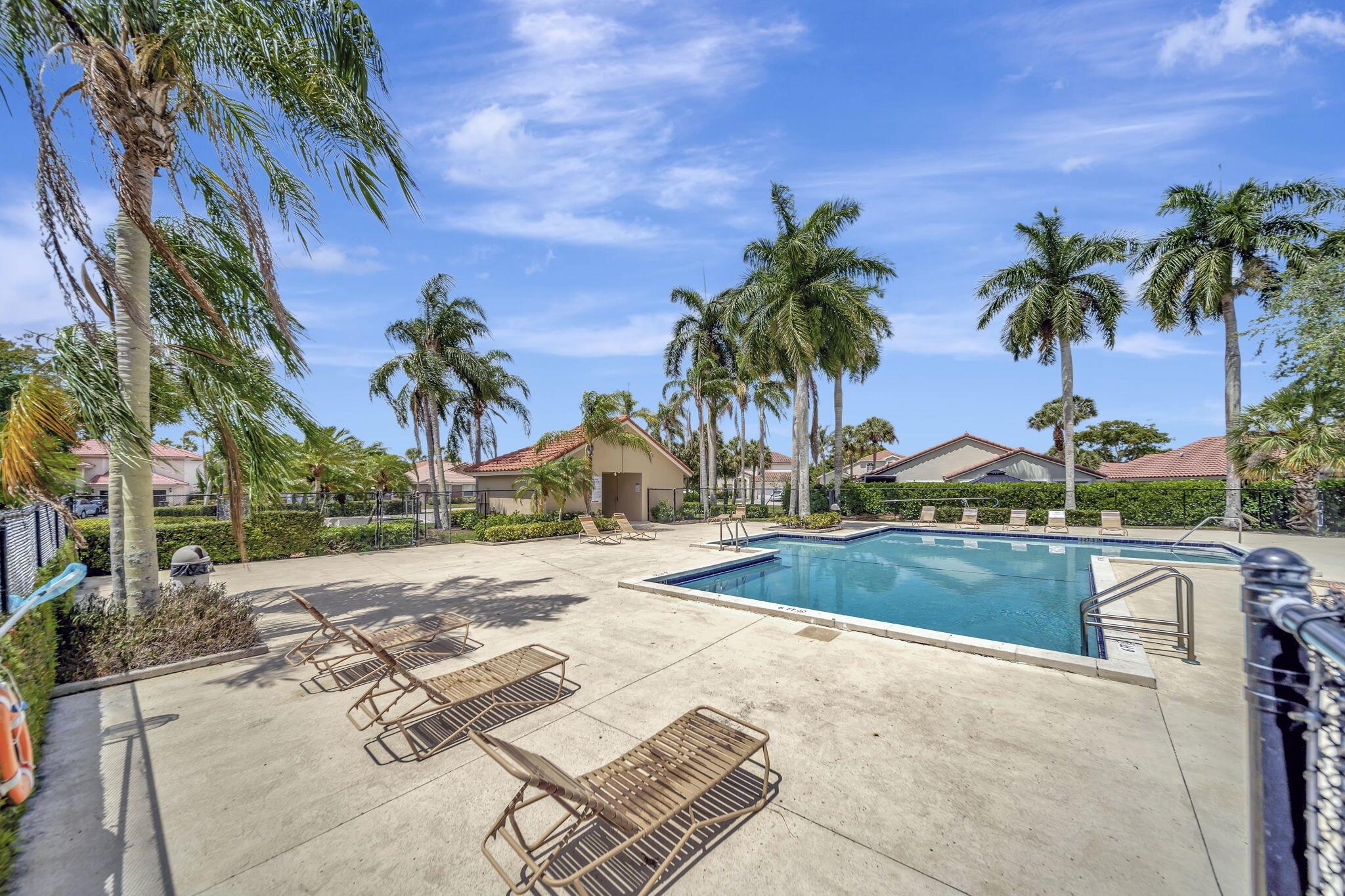 10572 Lake Jasmine Drive