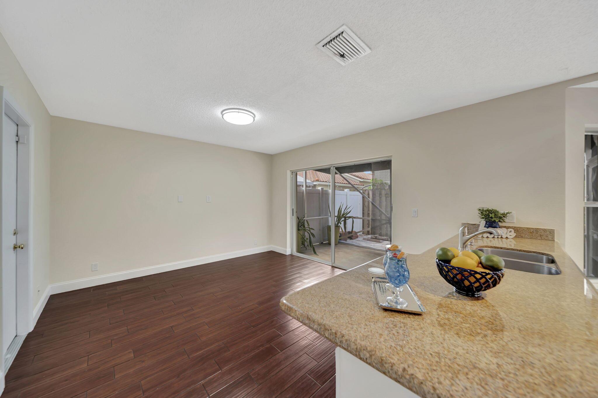 10572 Lake Jasmine Drive