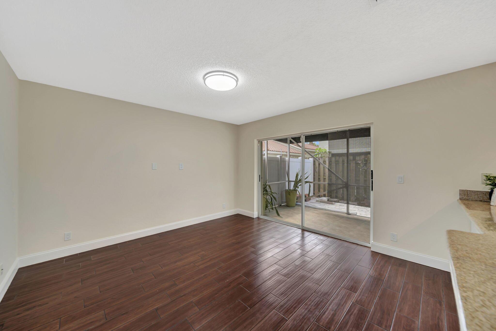 10572 Lake Jasmine Drive