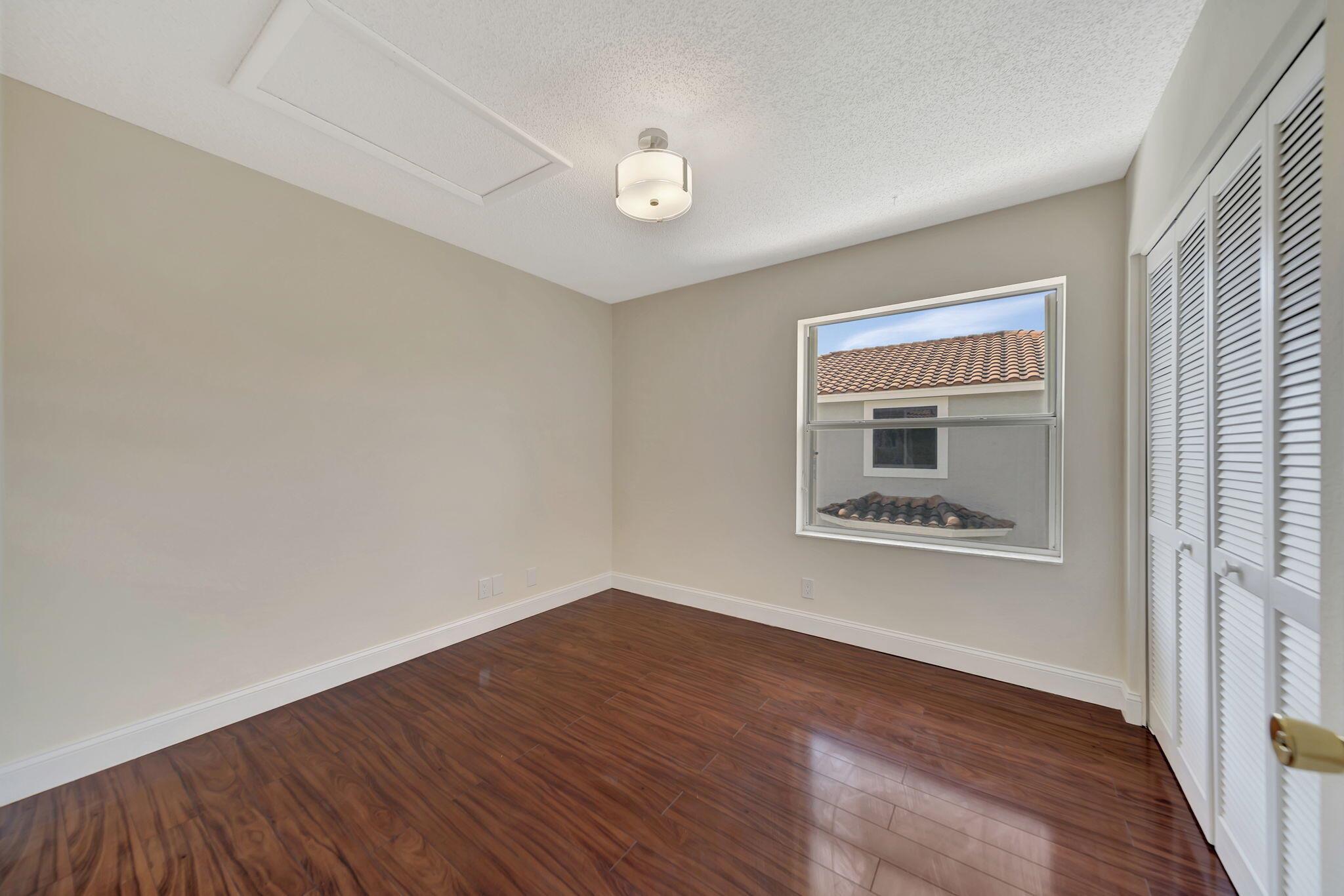 10572 Lake Jasmine Drive