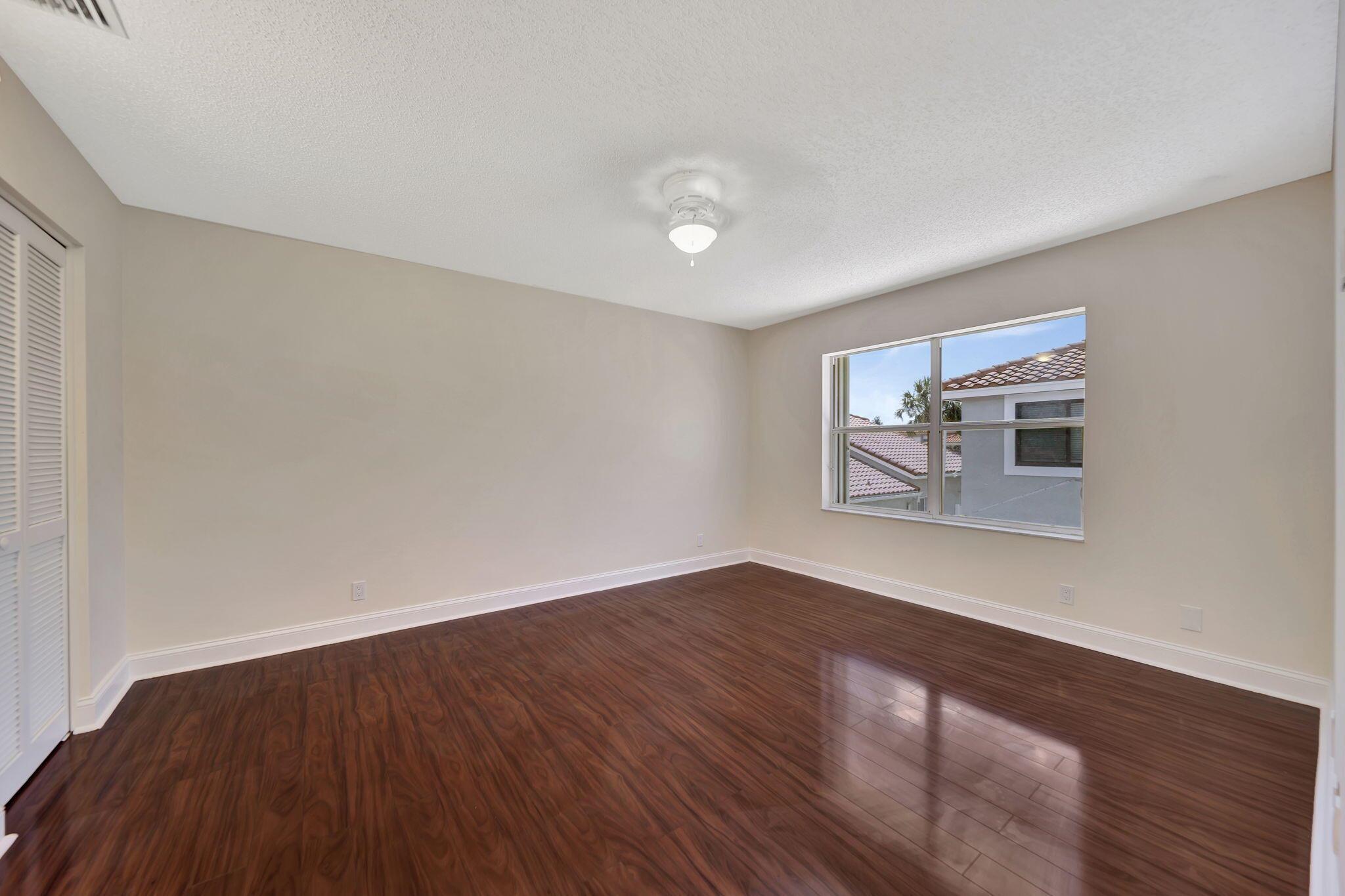 10572 Lake Jasmine Drive