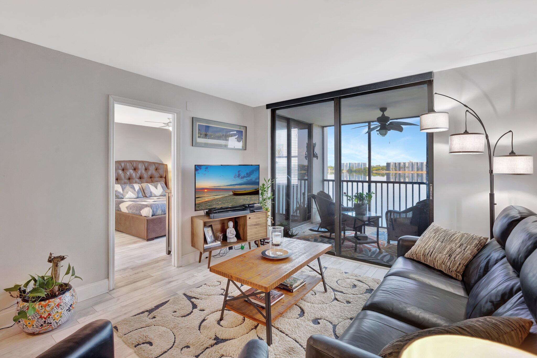 113 Lake Emerald Drive 409