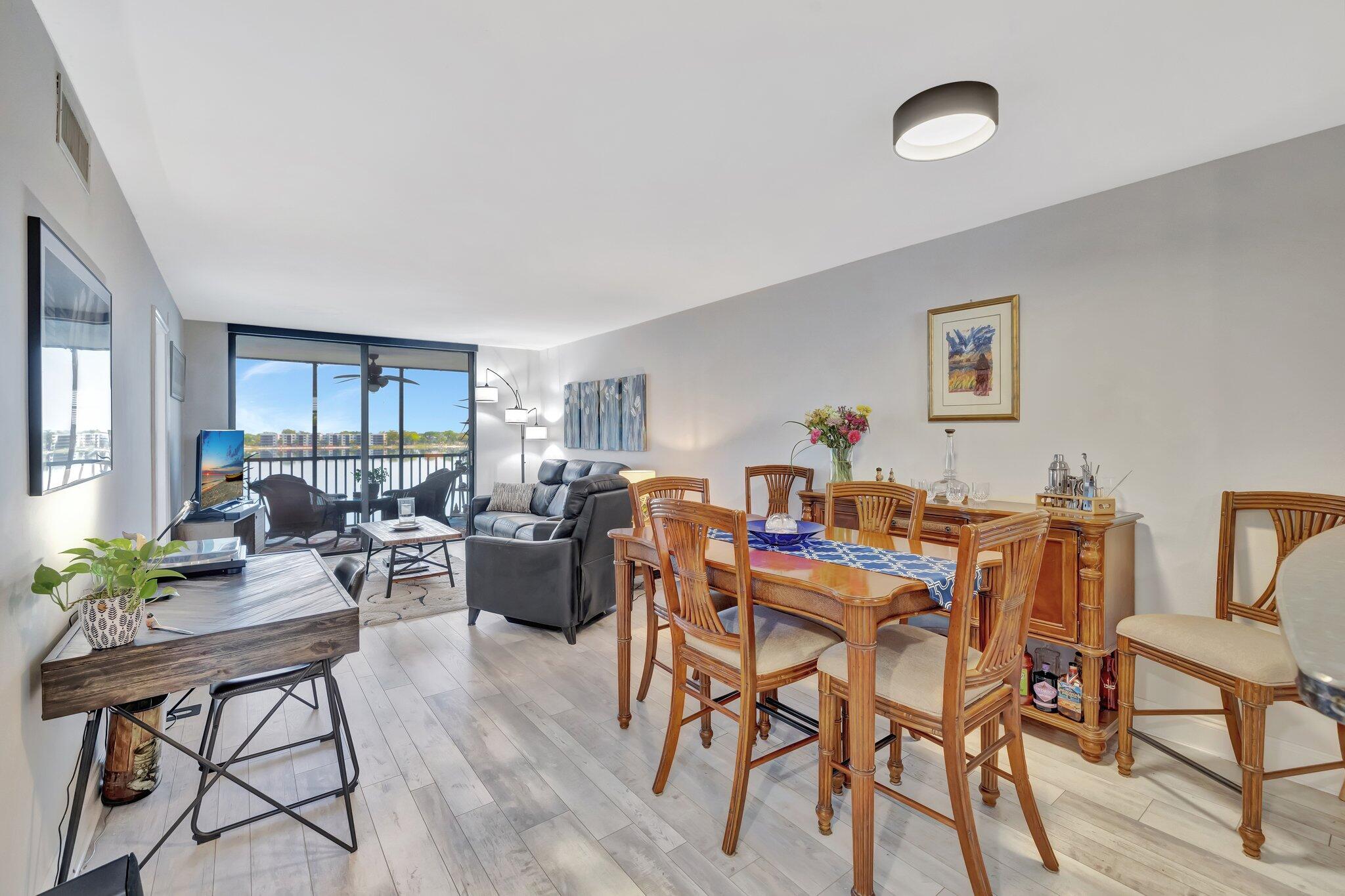 113 Lake Emerald Drive 409