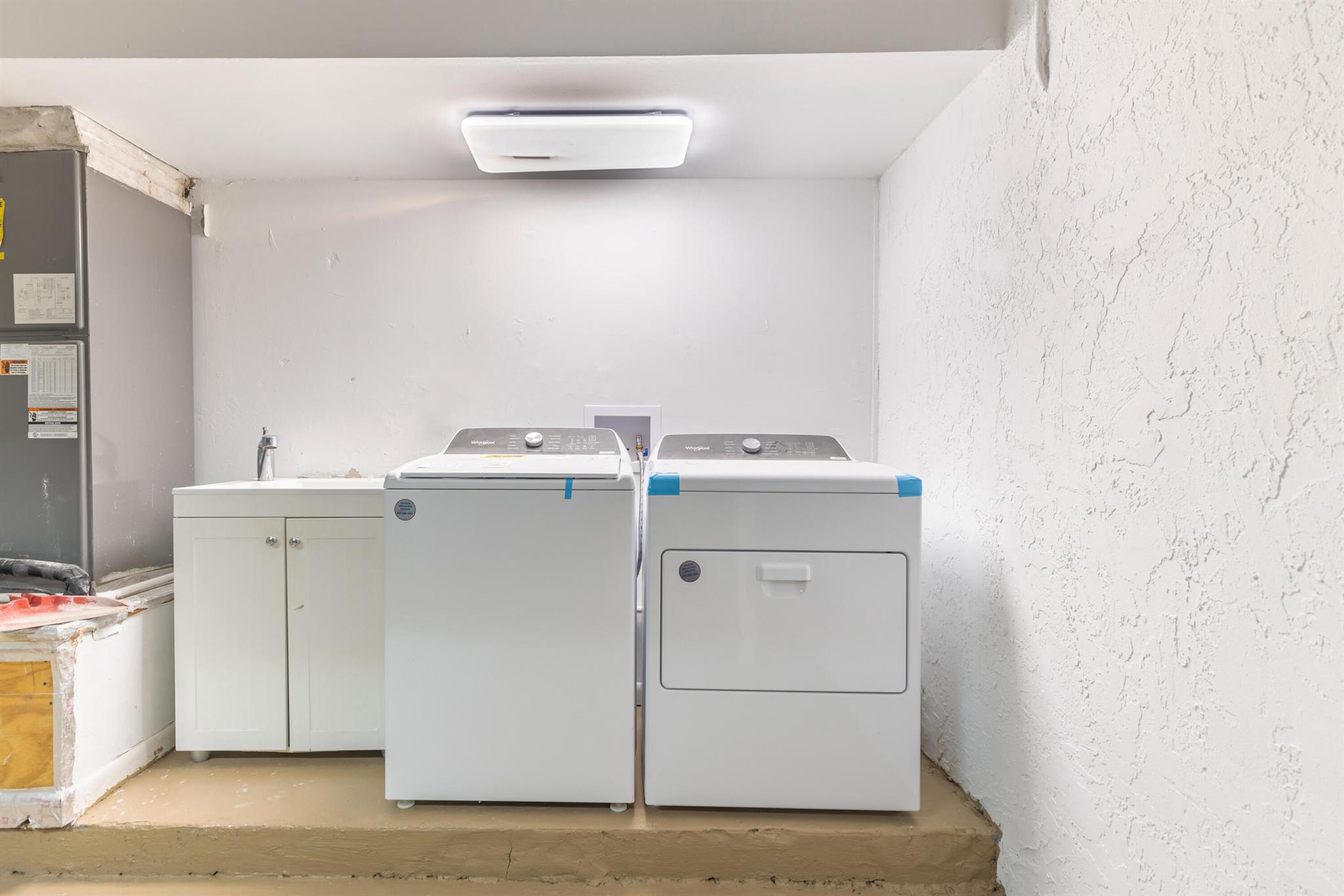 7860 Stanway Place W