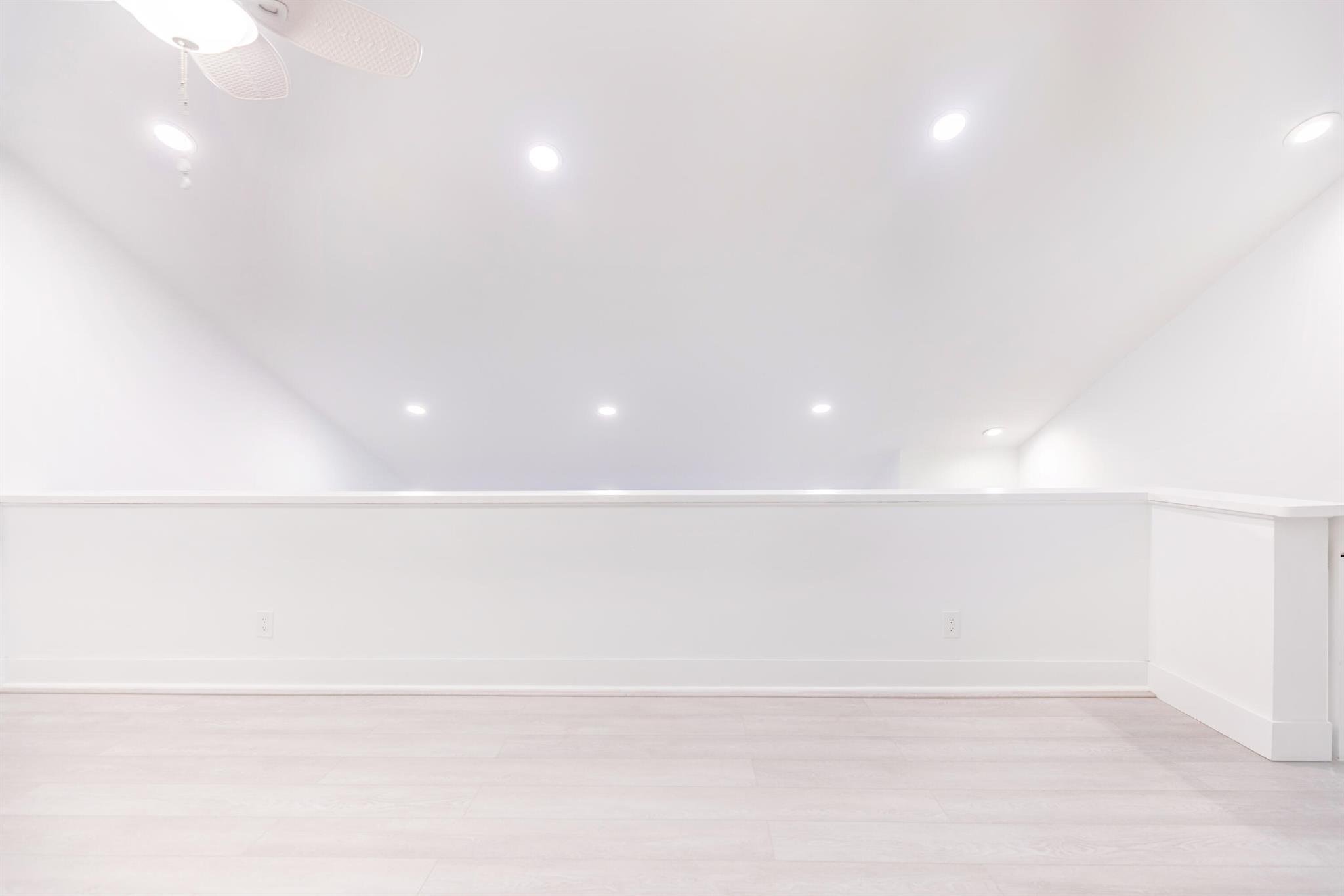 7860 Stanway Place W