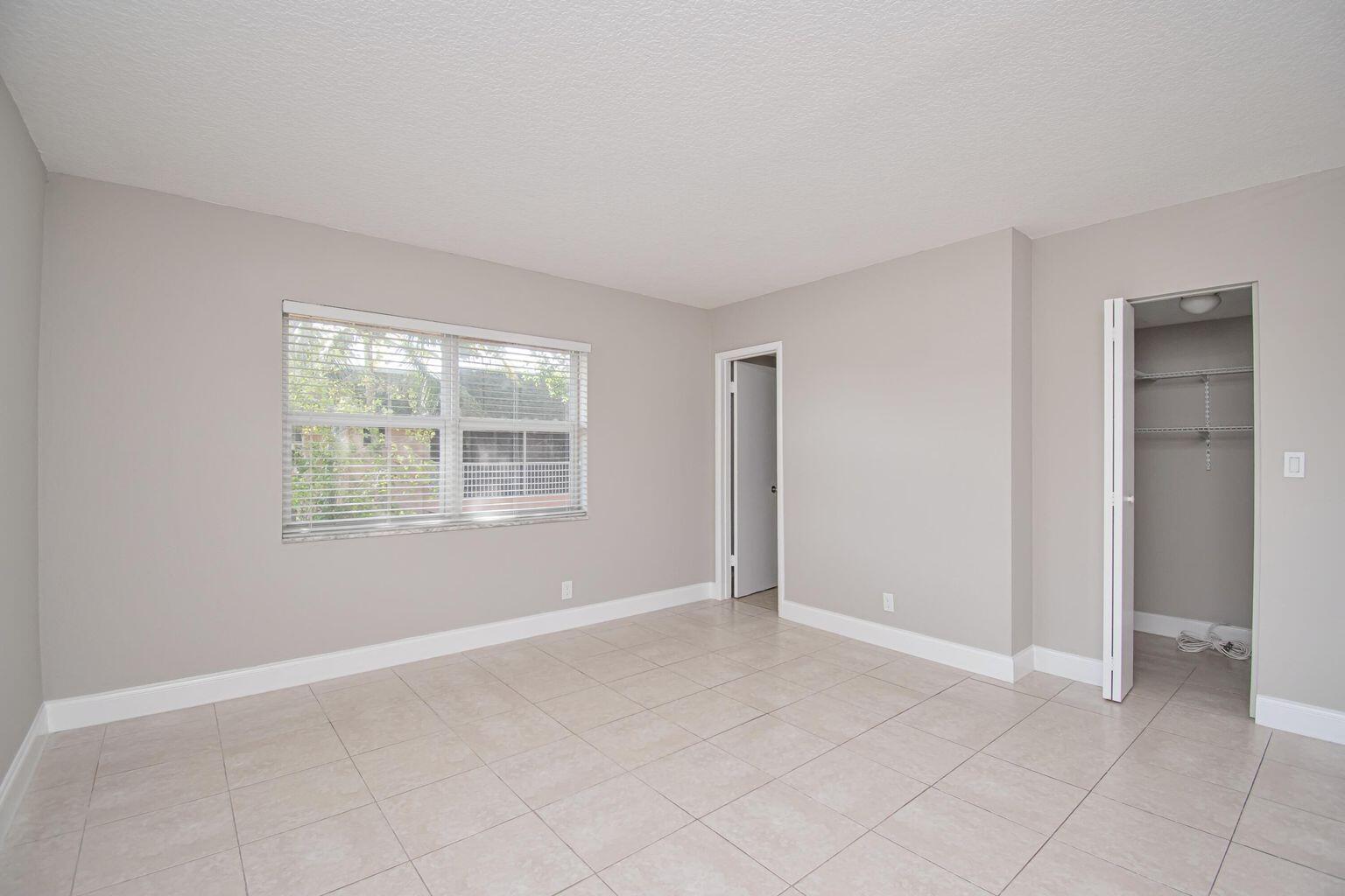 770 SE 2nd Avenue E201