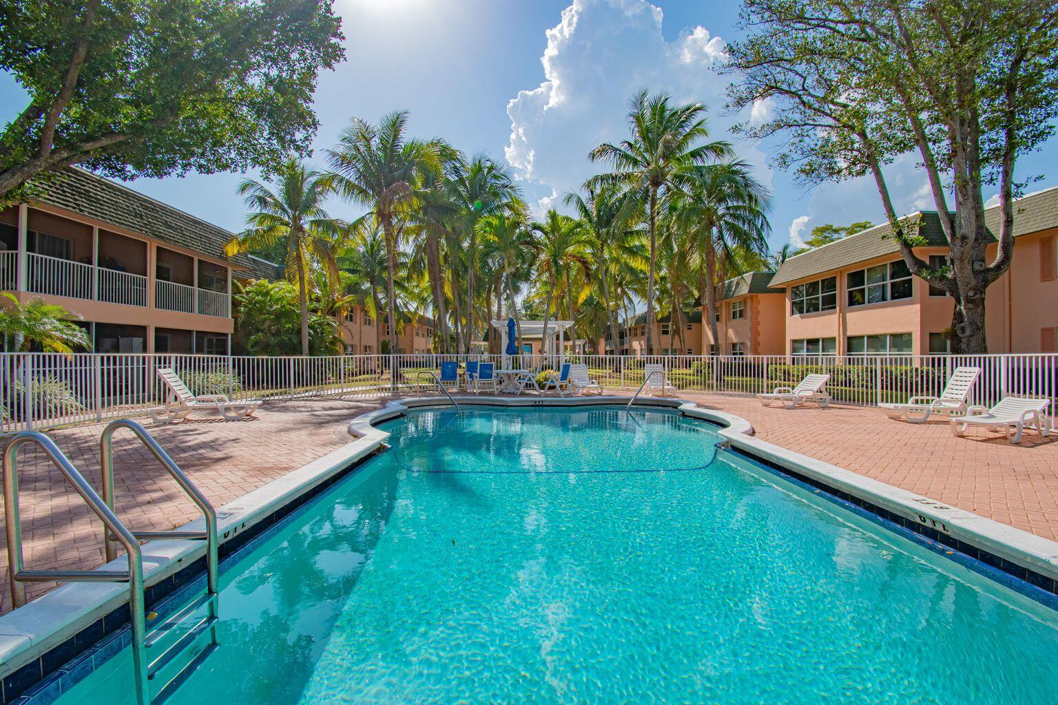 770 SE 2nd Avenue E201