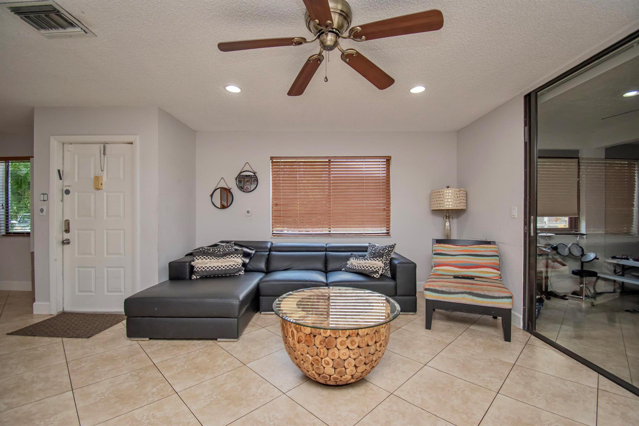 7670 Lago Del Mar 301 Drive 301