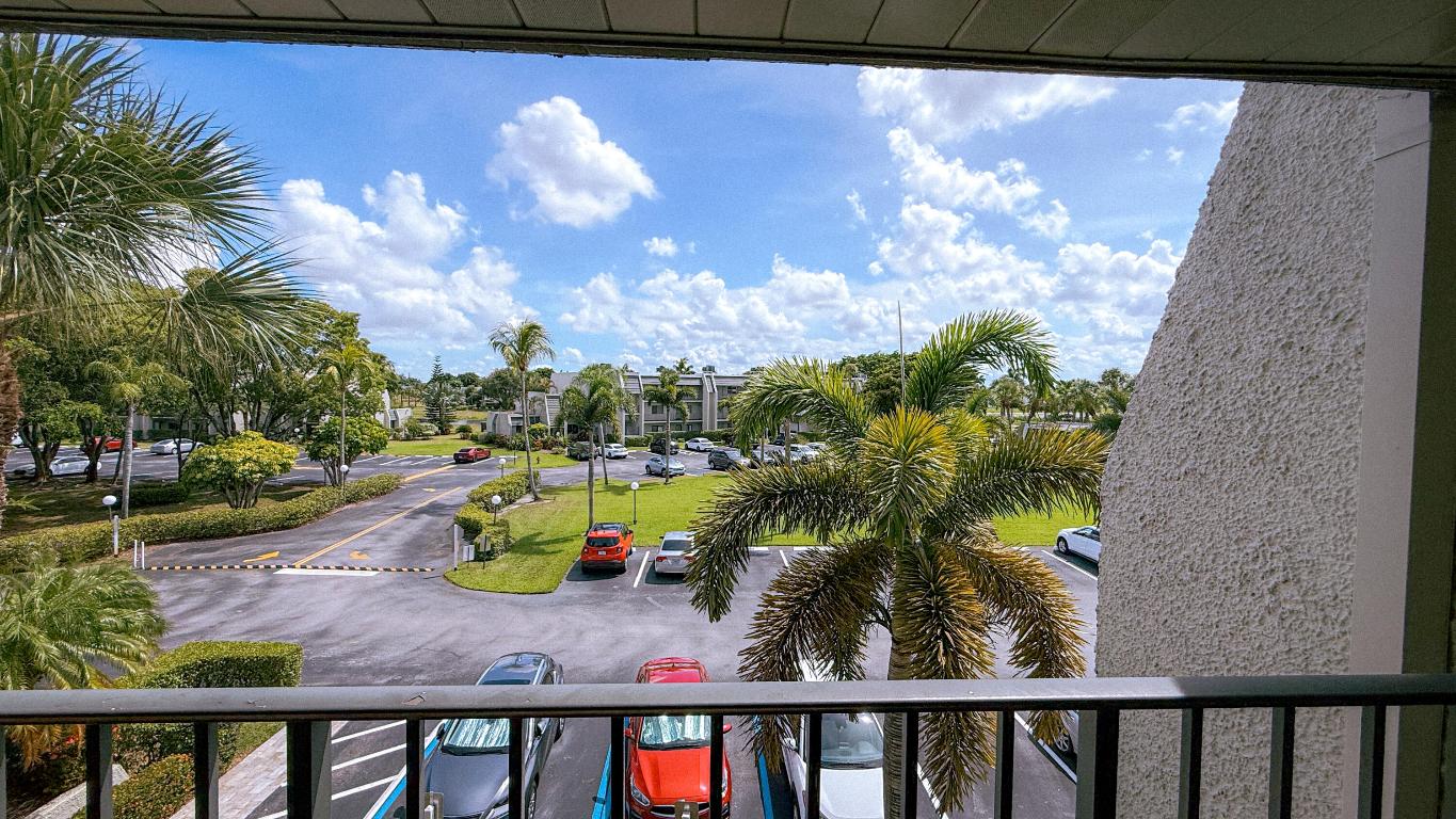 4090 Tivoli Court 303