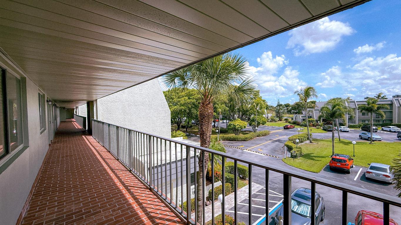 4090 Tivoli Court 303