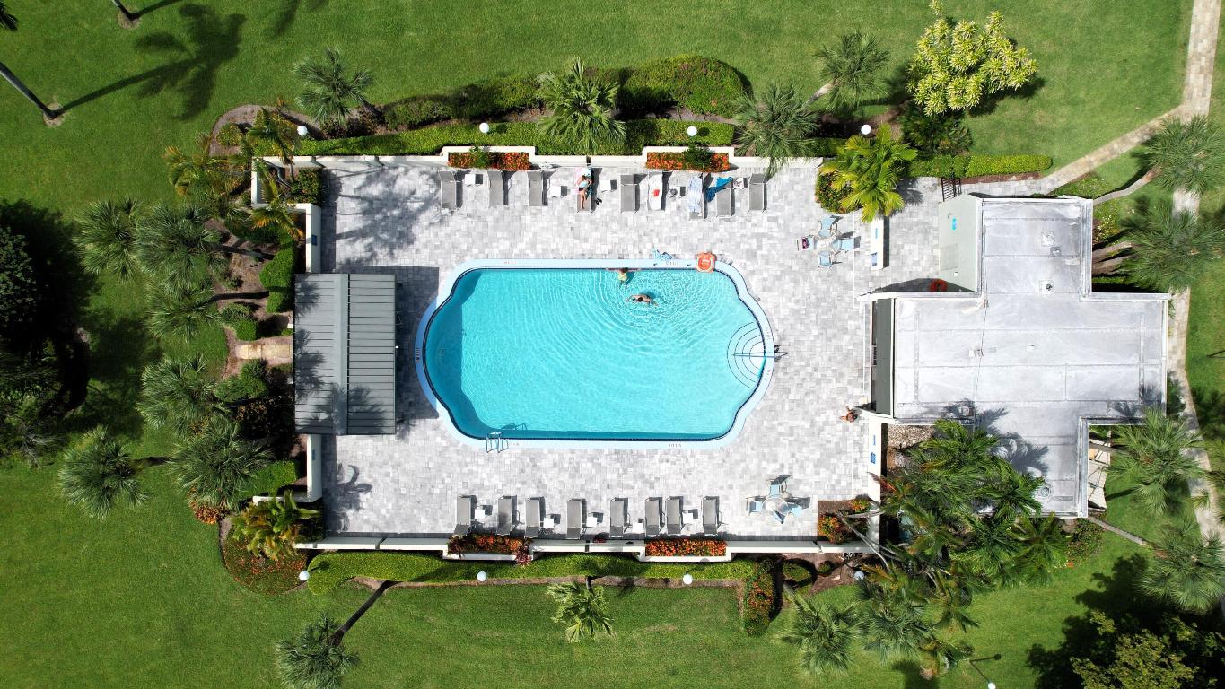 4090 Tivoli Court 303