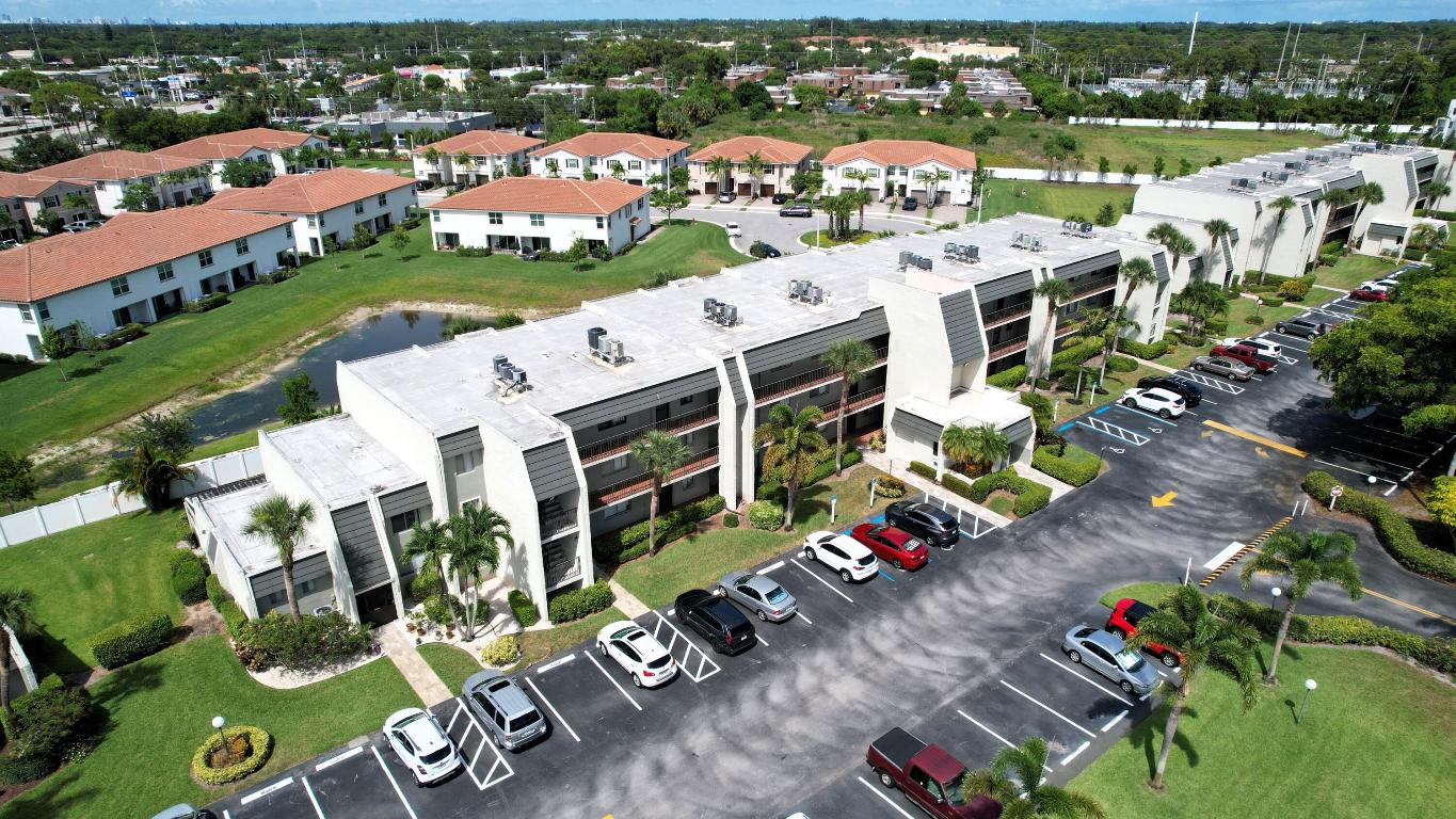 4090 Tivoli Court 303