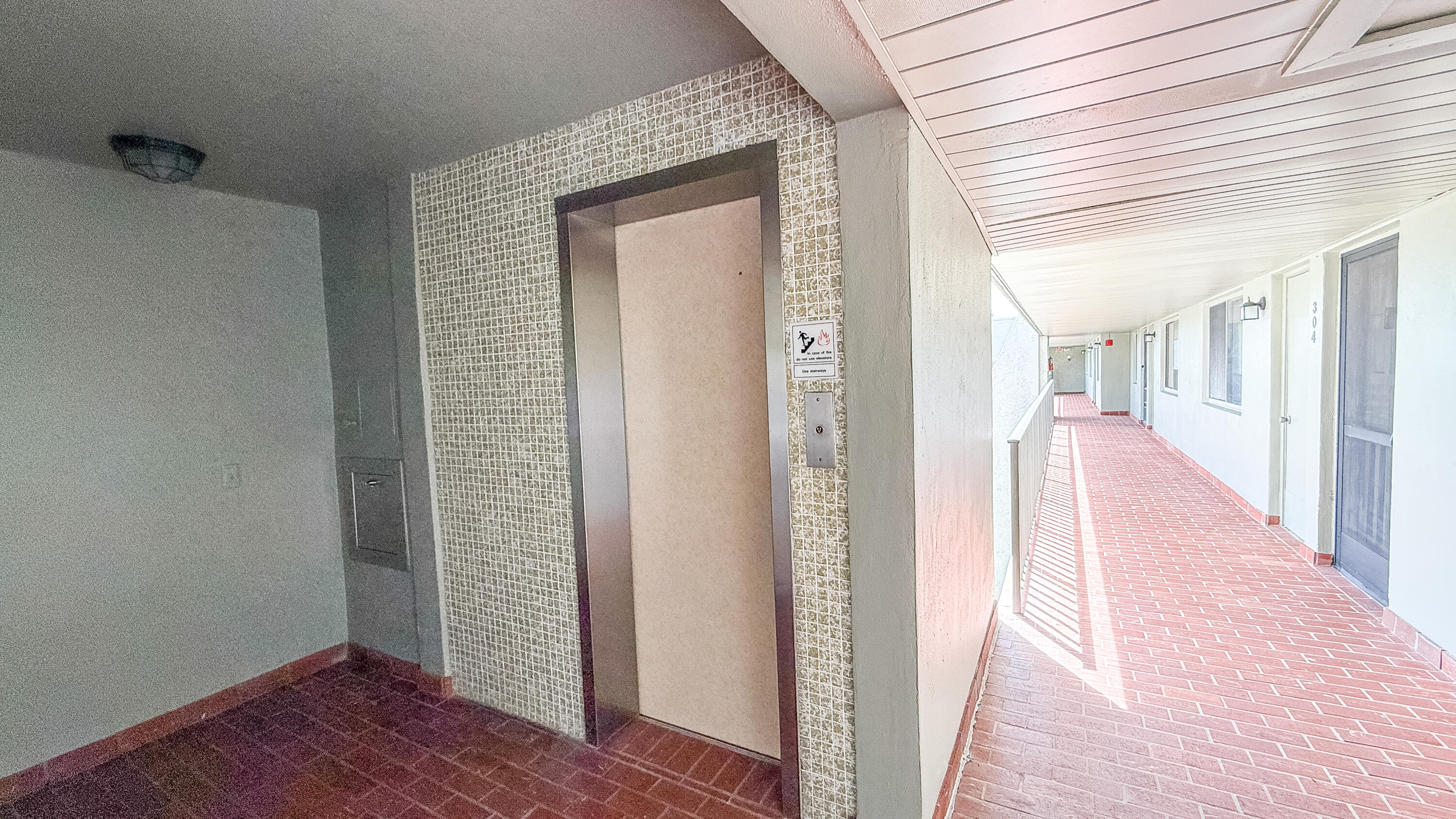 4090 Tivoli Court 303