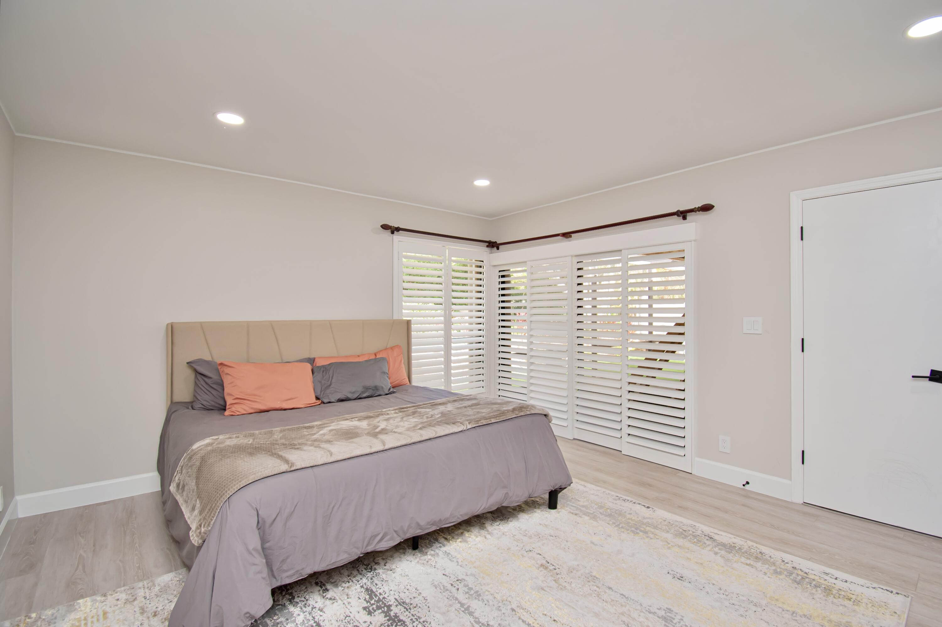 6805 NW Allegre Court