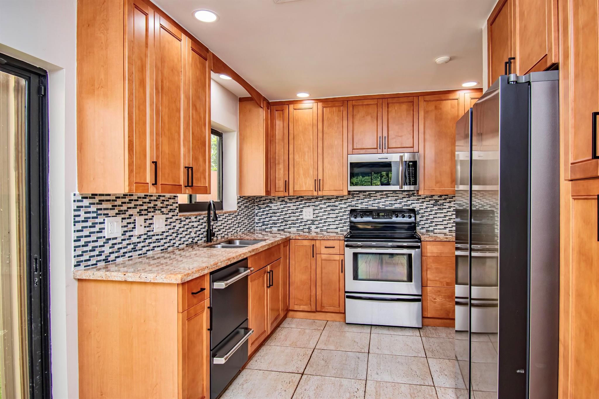 6805 NW Allegre Court