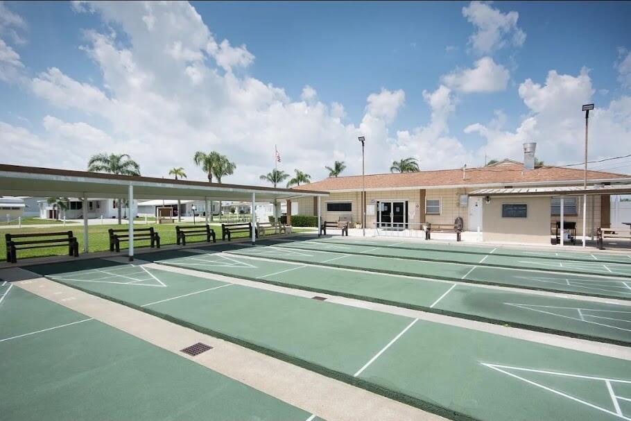 4094 Meadowview Drive