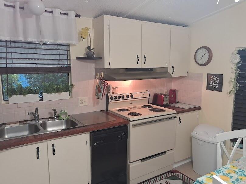 4094 Meadowview Drive