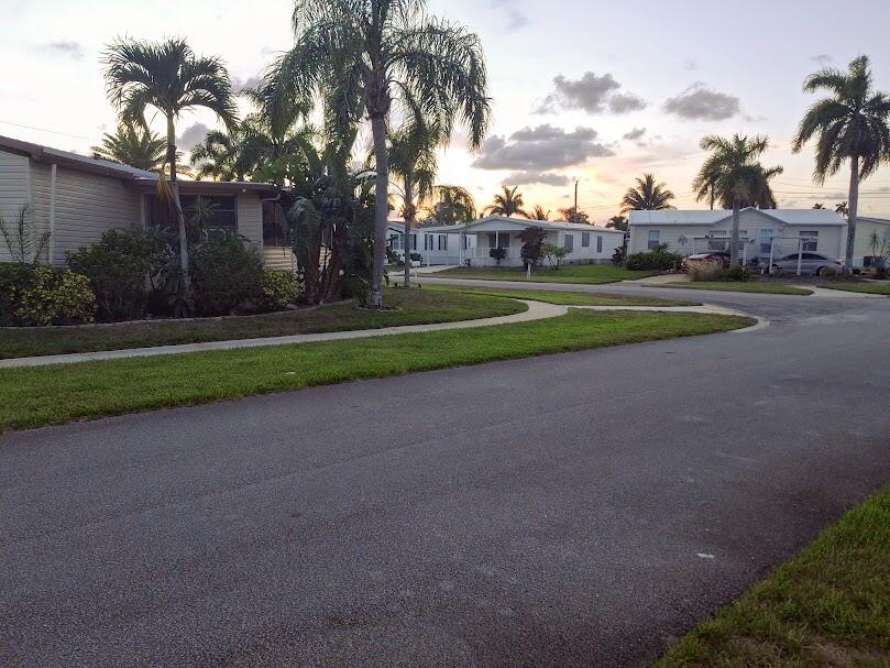 4094 Meadowview Drive