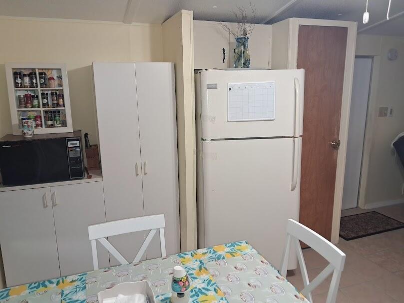 4094 Meadowview Drive