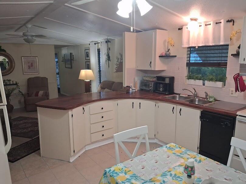 4094 Meadowview Drive