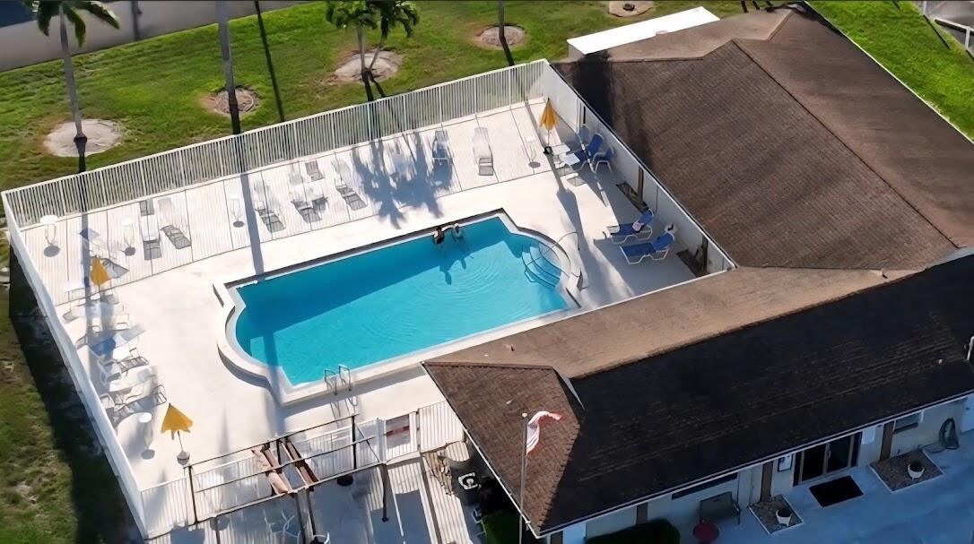 4094 Meadowview Drive