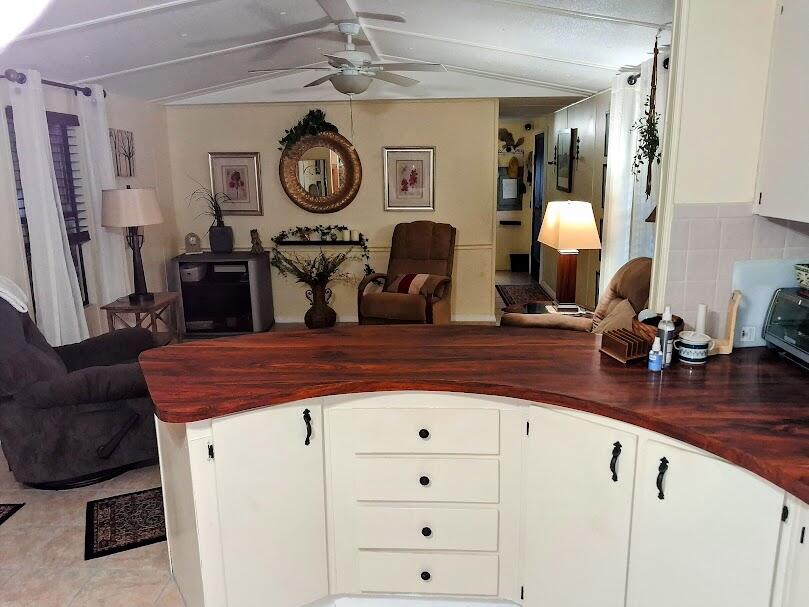 4094 Meadowview Drive