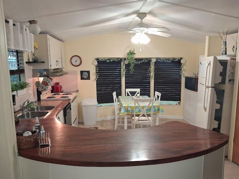 4094 Meadowview Drive